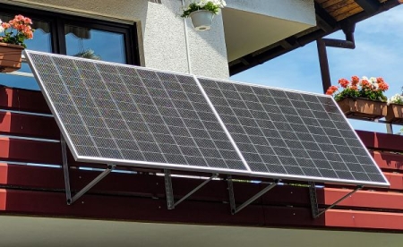 What’s All the Hype About Plug-In Solar, AKA Balcony Solar?